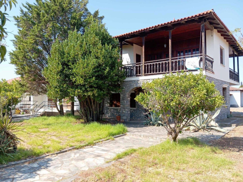 Residential complex, Paralia Avlidos