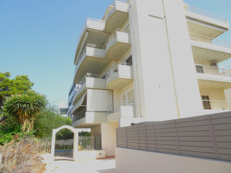 Μεζονέτα, Κάτω Ελληνικό