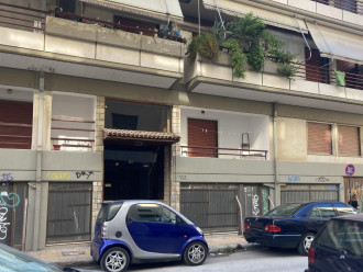 Αποθήκη, Πάτρα