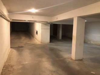 Θέση Σταύθμευσης, Αχαρναί