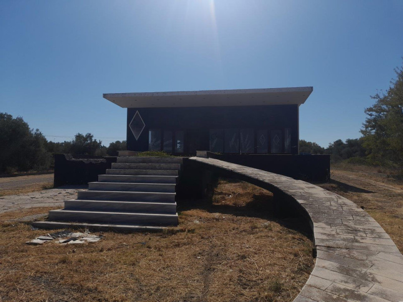 Retail Store, Evvoia