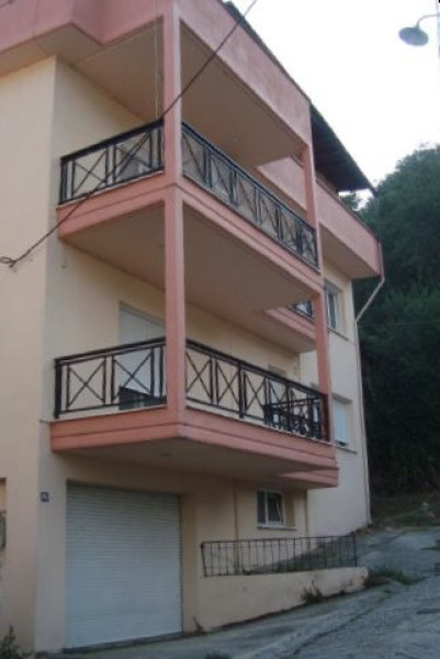 Leased residential building, Eleftheroupoli