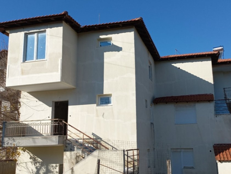 Detauched house, Souroti