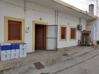 Μονοκατοικία, Έμπωνας, Ρόδος