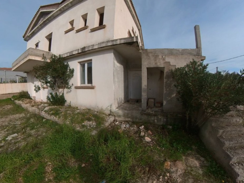 Unfinished Detached House, Kefalonia