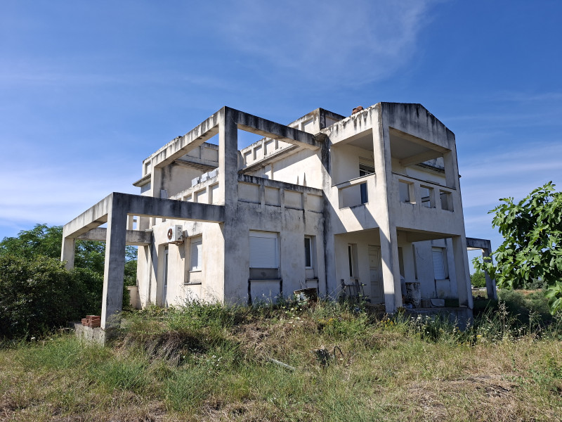 Detached house, Mytikas